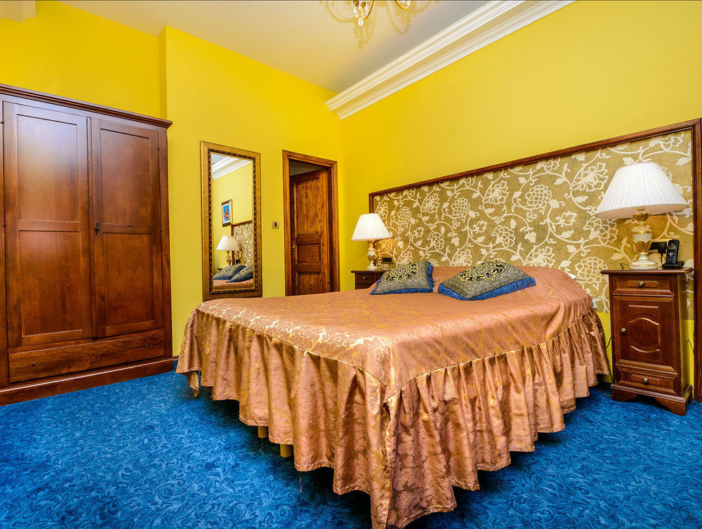 Hamlet Bed and breakfast 4*